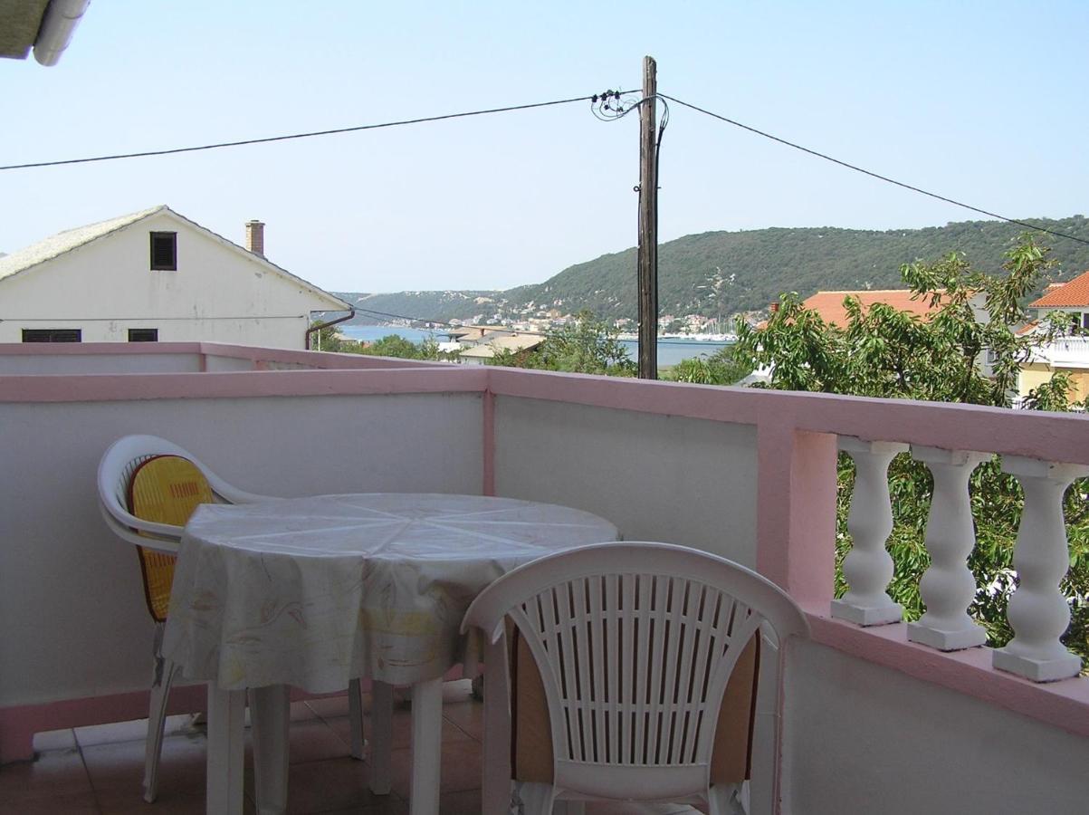 Apartments With A Parking Space Supetarska Draga - Donja, Rab - 15999 Dış mekan fotoğraf