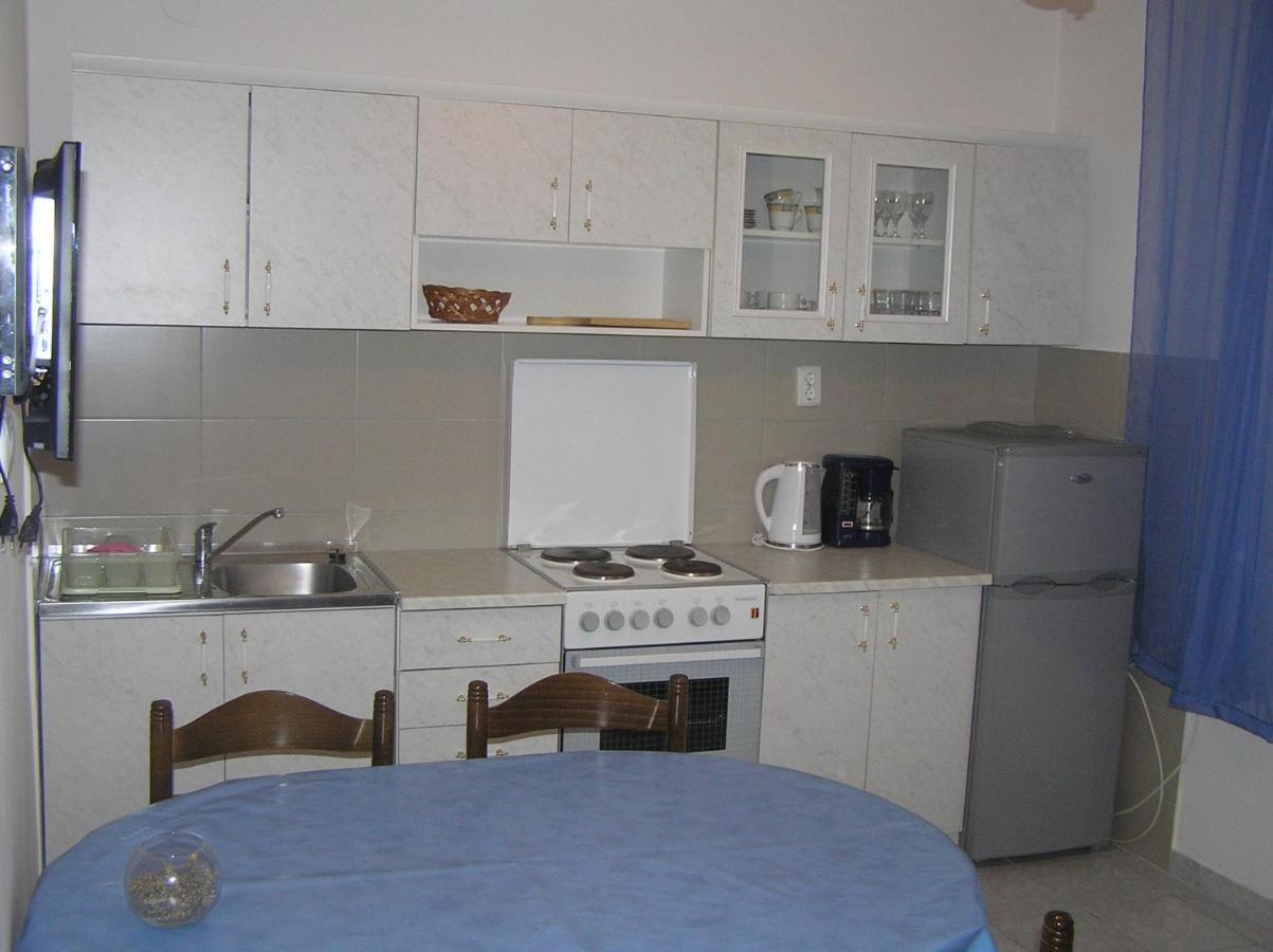 Apartments With A Parking Space Supetarska Draga - Donja, Rab - 15999 Dış mekan fotoğraf